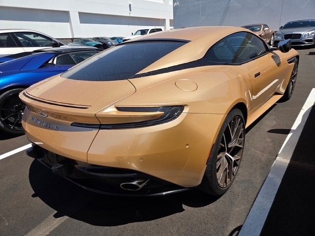 Thumbnail: 2025 Aston Martin DB12 - 4