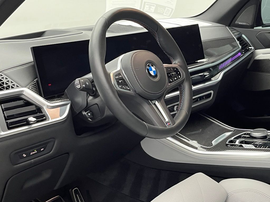 Thumbnail: 2026 BMW X5 - 10