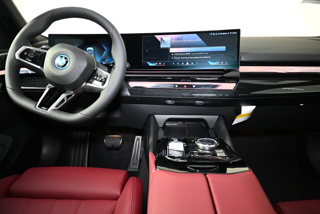 Thumbnail: 2026 BMW i5 - 16