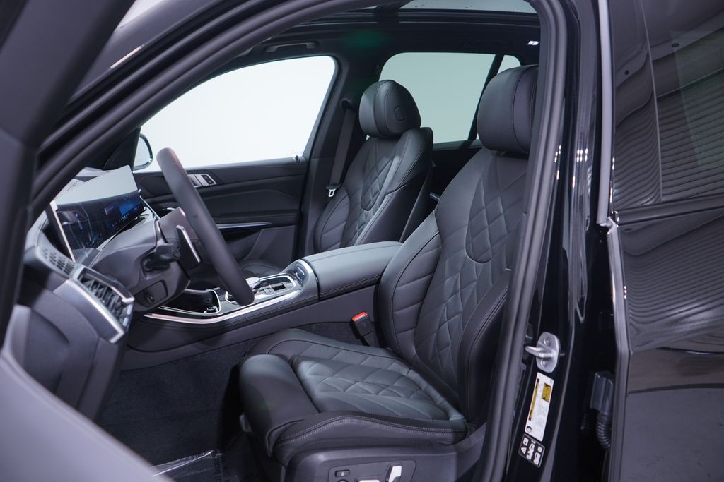 Thumbnail: 2026 BMW X5 - 7