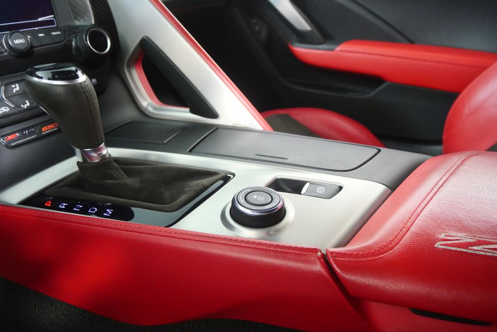 Thumbnail: 2019 Chevrolet Corvette - 25