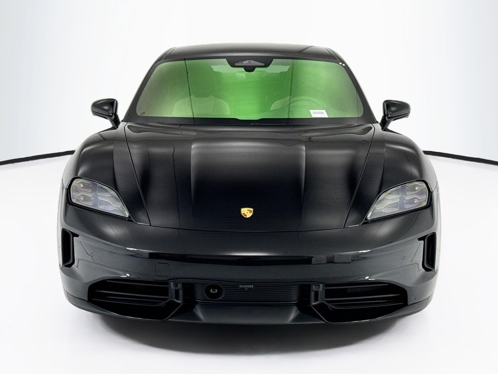 Thumbnail: 2026 Porsche Taycan - 10