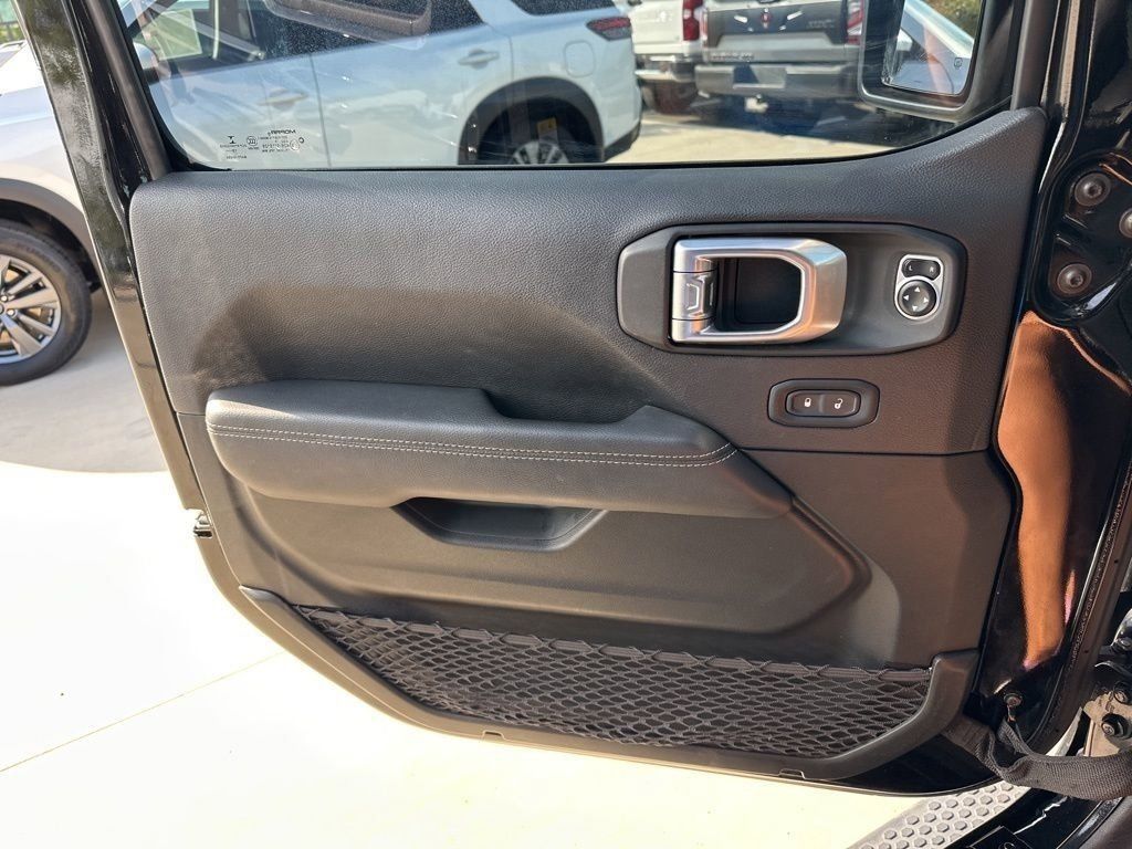 2020 Black Clearcoat Jeep Wrangler Unlimited Unlimited Sahara 4X4 SUV