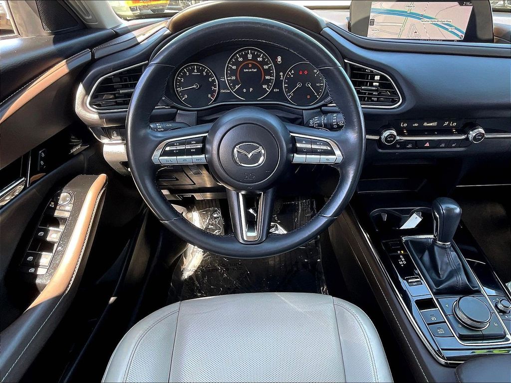 2023 Mazda CX-30 — photo 16