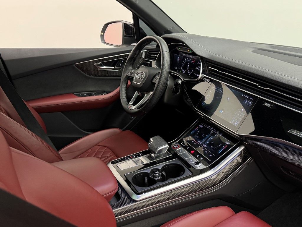 2023 Audi SQ7 Premium Plus 19