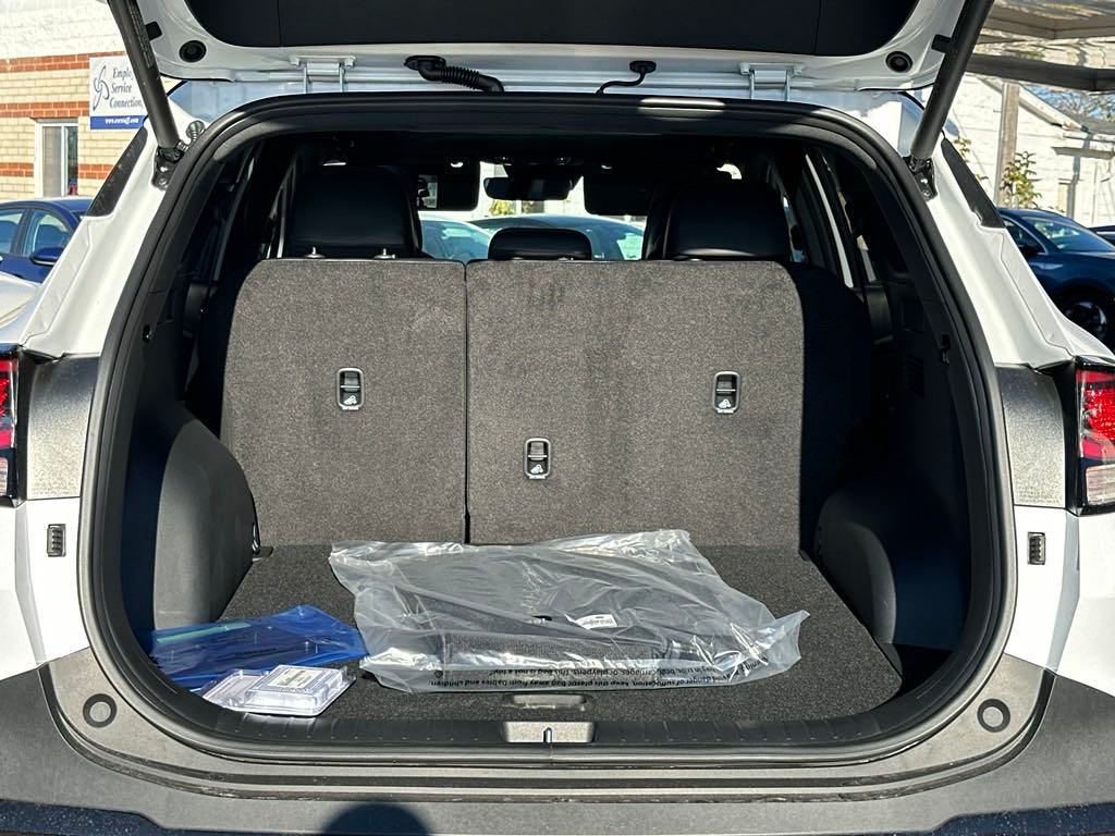 2025 Kia Sportage X-Pro photo