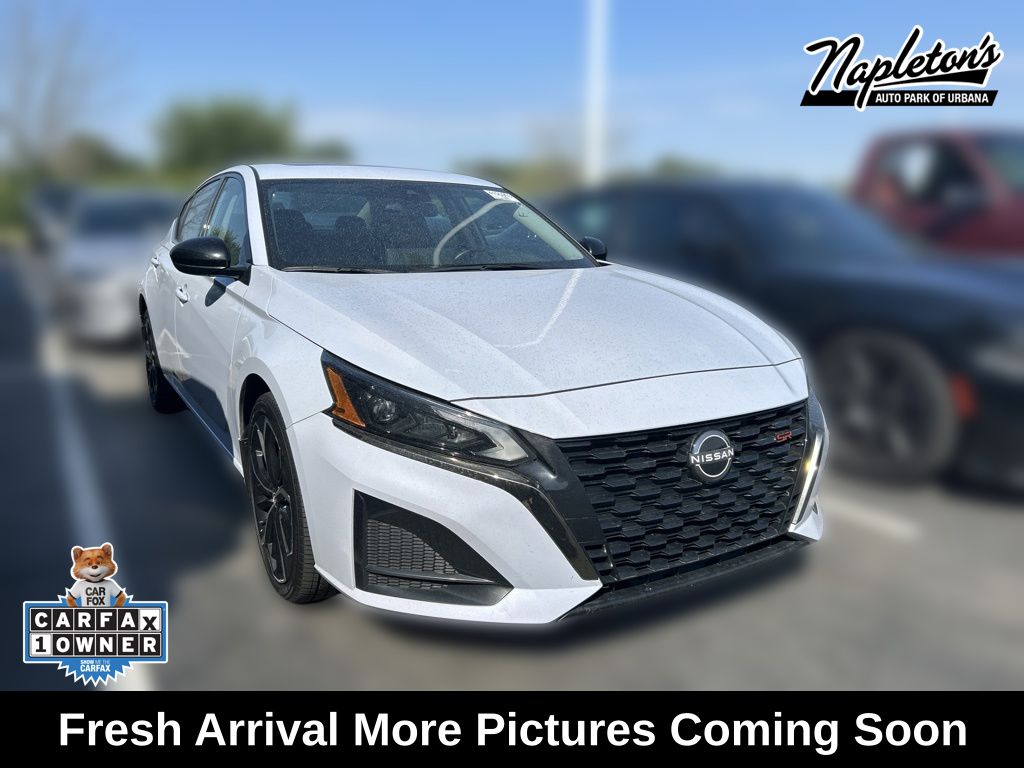 Gray Sky Pearl 2025 Nissan Altima Sedan All-Wheel Drive Continuously Variable Transmission