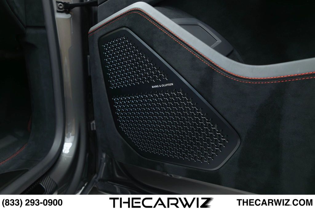2023 Lamborghini Urus