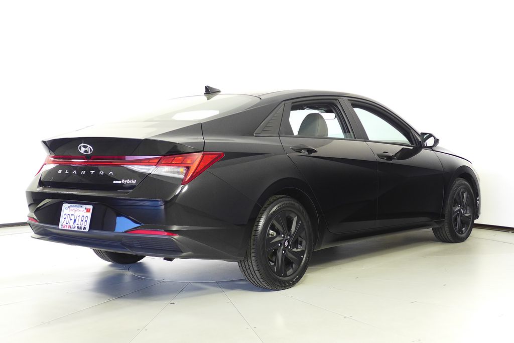 Thumbnail: 2023 Hyundai Elantra - 7