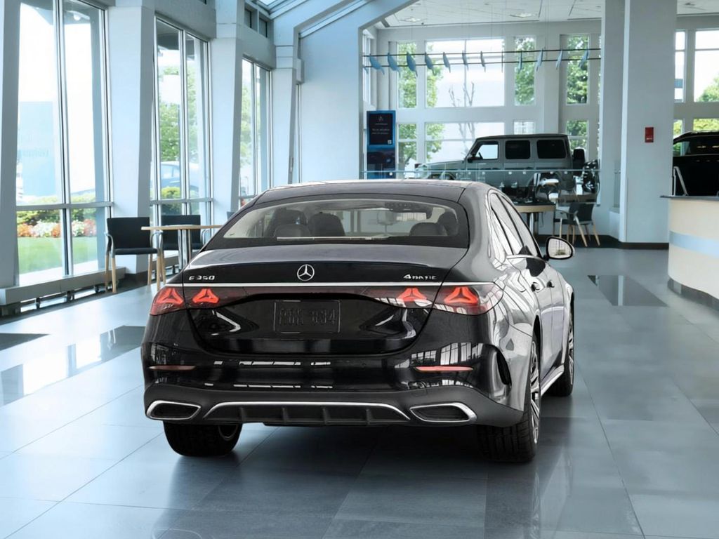 Thumbnail: 2026 Mercedes-Benz E-Class - 23