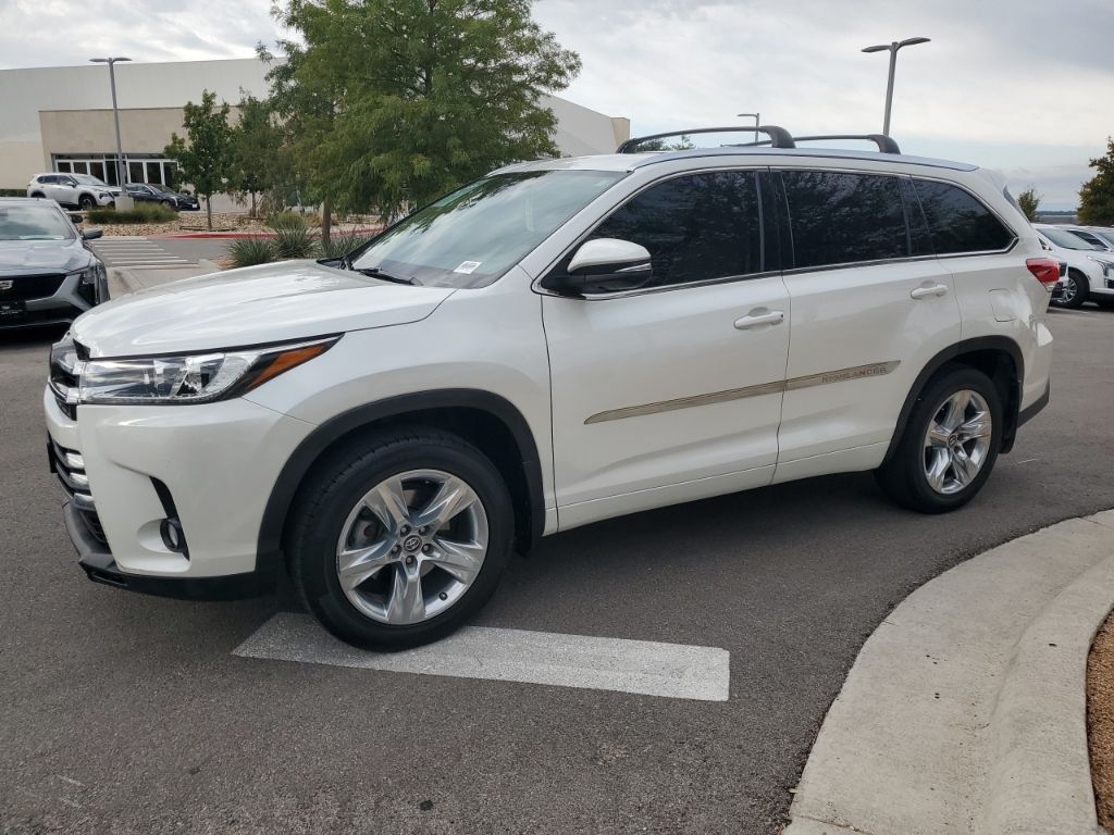 Used Car 2017 Toyota Highlander  Limited For Sale Under $25,000 In Austin, Texas