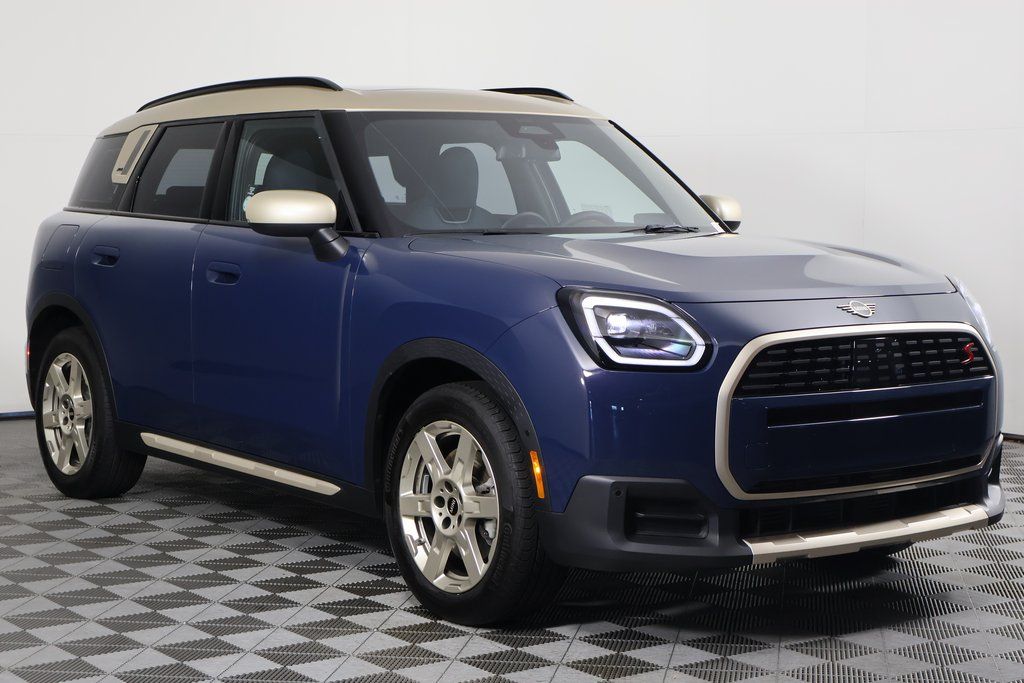 Thumbnail: 2026 MINI Cooper Countryman - 3