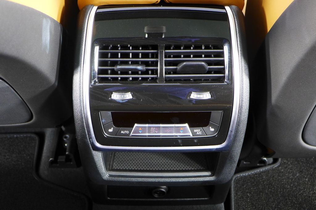 Thumbnail: 2023 BMW X5 - 23