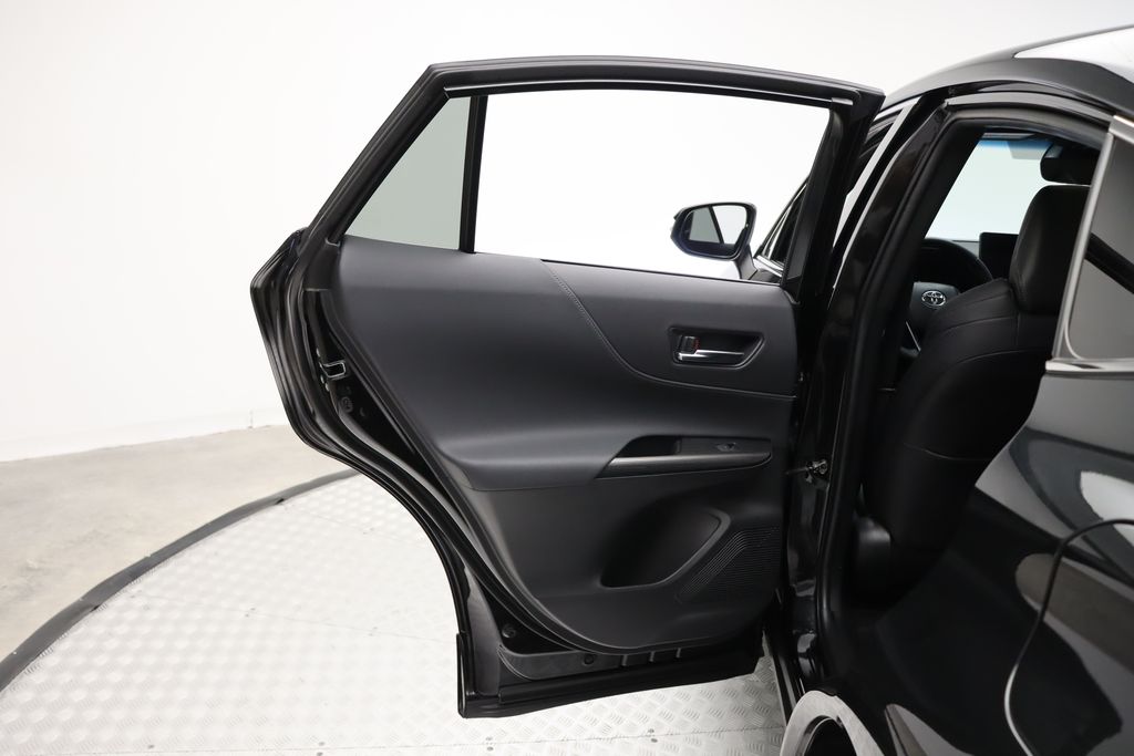 2024 Toyota Venza Nightshade Edition 21