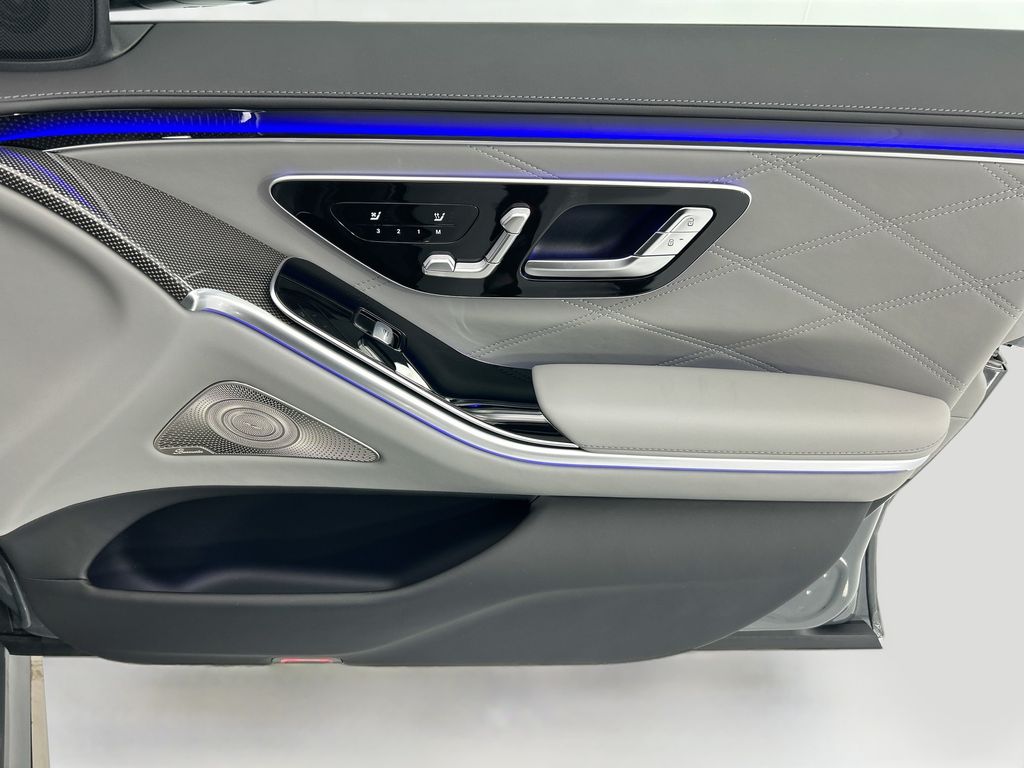 Thumbnail: 2026 Mercedes-Benz S-Class - 24