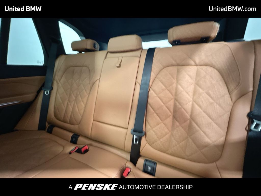 Thumbnail: 2026 BMW X5 - 21