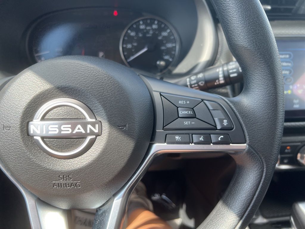2024 Boulder Gray Pearl Nissan Kicks SV FWD SUV