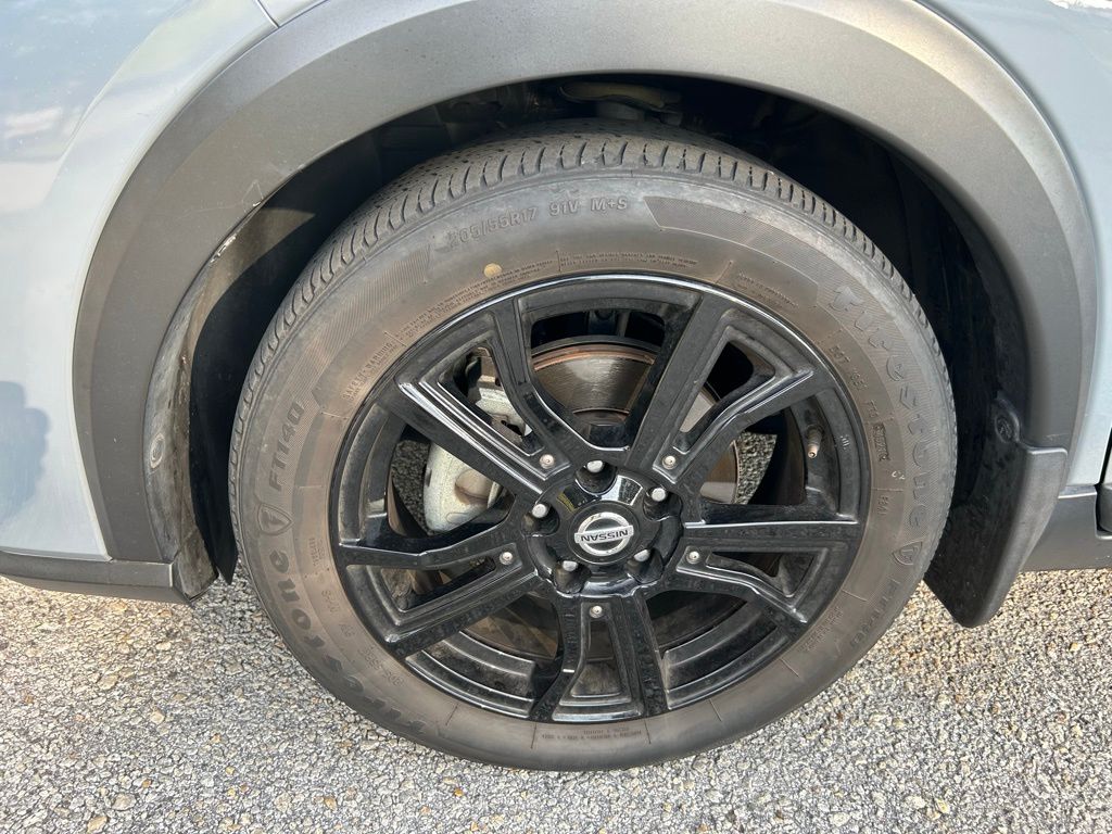 Thumbnail: 2021 Nissan Kicks - 9