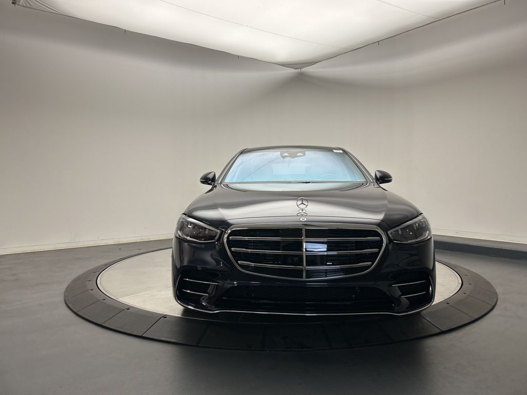 Thumbnail: 2026 Mercedes-Benz S-Class - 2