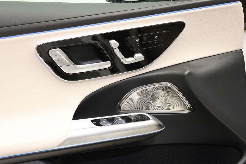 Thumbnail: 2027 Mercedes-Benz E-Class - 30