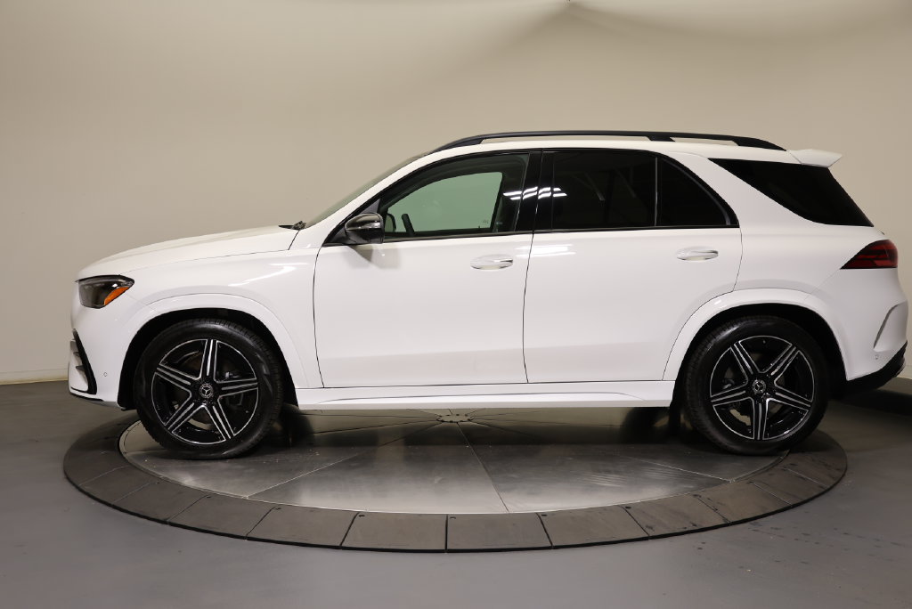 Thumbnail: 2026 Mercedes-Benz GLE - 4