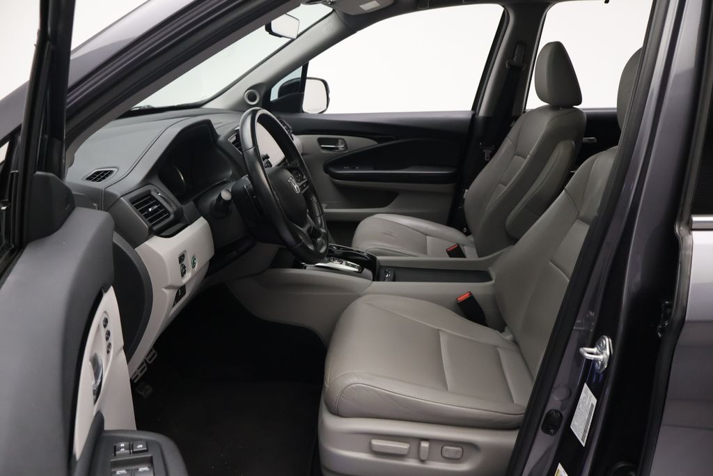 Thumbnail: 2022 Honda Pilot - 14