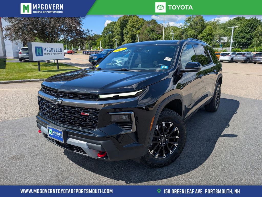 Mosaic Black Metallic 2026 Chevrolet Traverse SUV / Crossover Four-Wheel Drive 8-Speed Automatic
