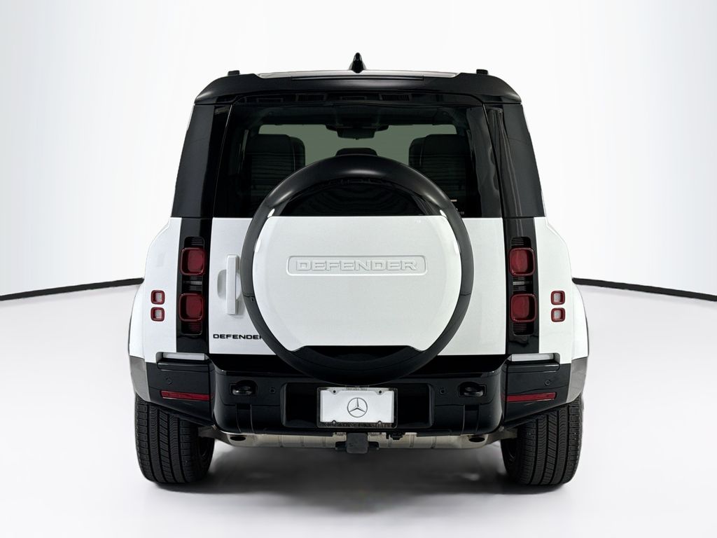 Thumbnail: 2025 Land Rover Defender - 6