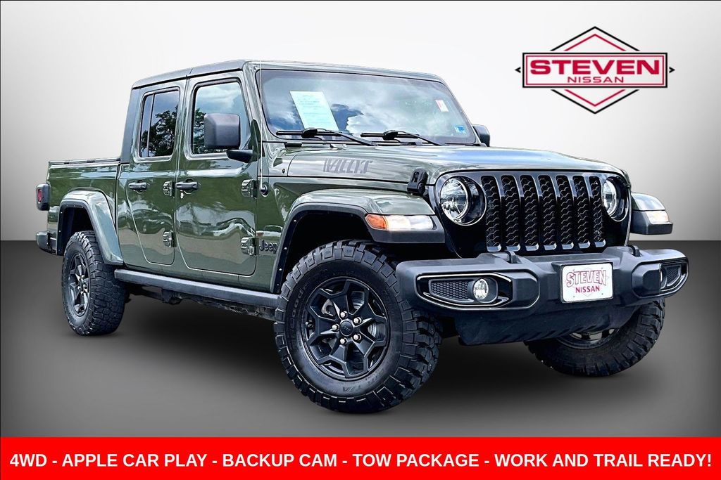 2022 Jeep Gladiator Willys Crew Cab 4WD