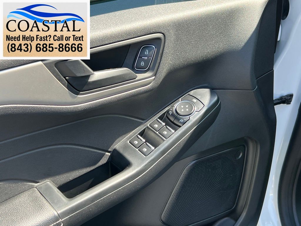2022 Ford Escape SE - 7