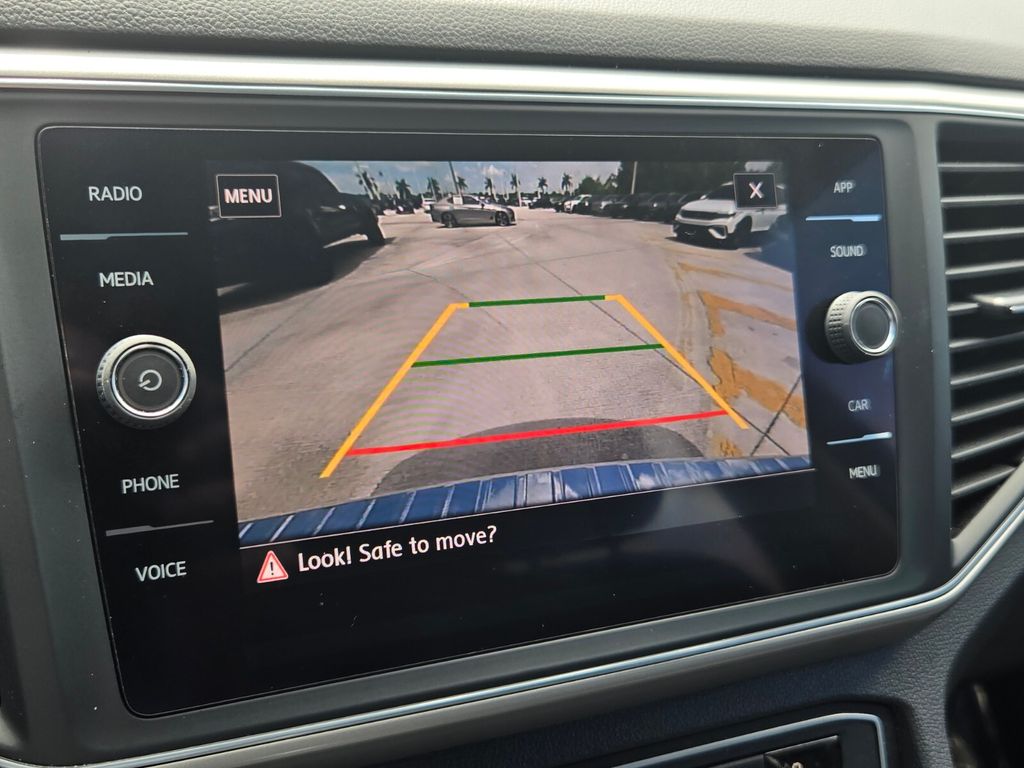 2019 Volkswagen Atlas - $16,866