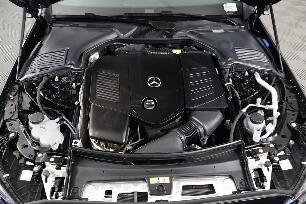 Thumbnail: 2025 Mercedes-Benz C-Class - 15