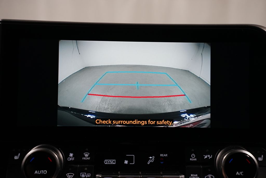 Thumbnail: 2024 Toyota Highlander - 19