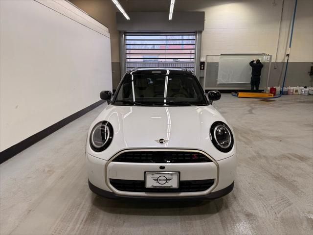 Thumbnail: 2026 MINI Cooper - 8