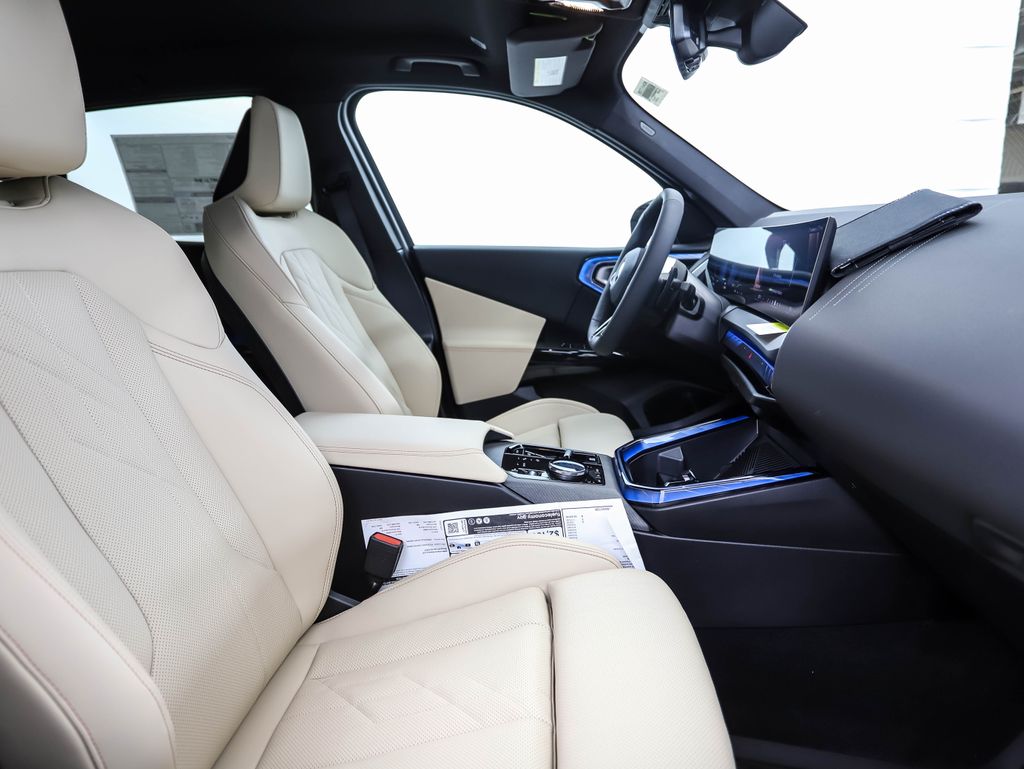 Thumbnail: 2026 BMW X3 - 30