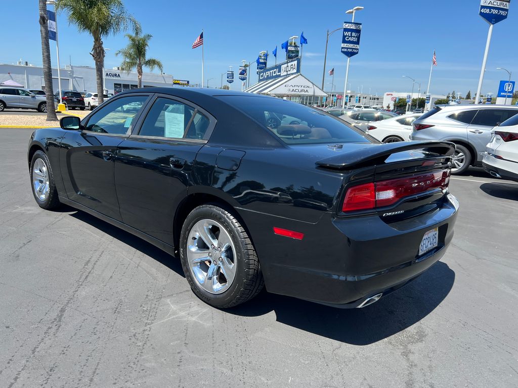 2012 Dodge Charger SE 7