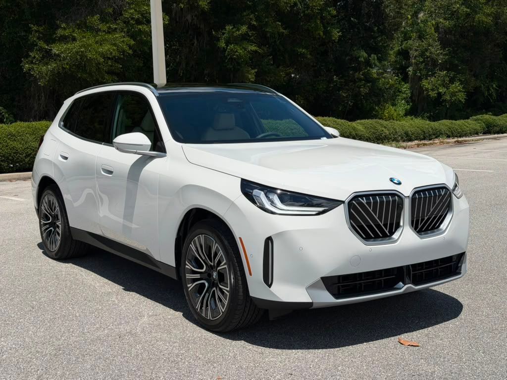 New 2026 White BMW 30 xDrive image 7