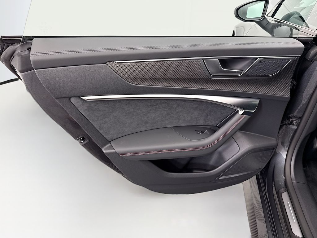 Thumbnail: 2026 Audi RS 7 - 26