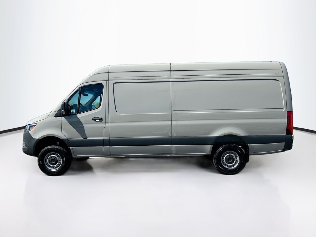 Thumbnail: 2026 Mercedes-Benz Sprinter - 8