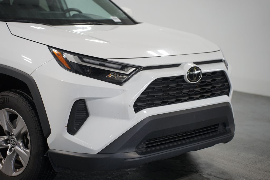 2023 Toyota RAV4 XLE 4