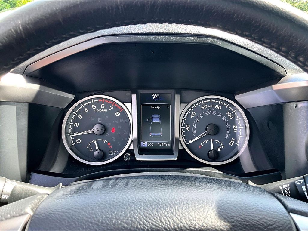 2023 Toyota Tacoma — photo 24