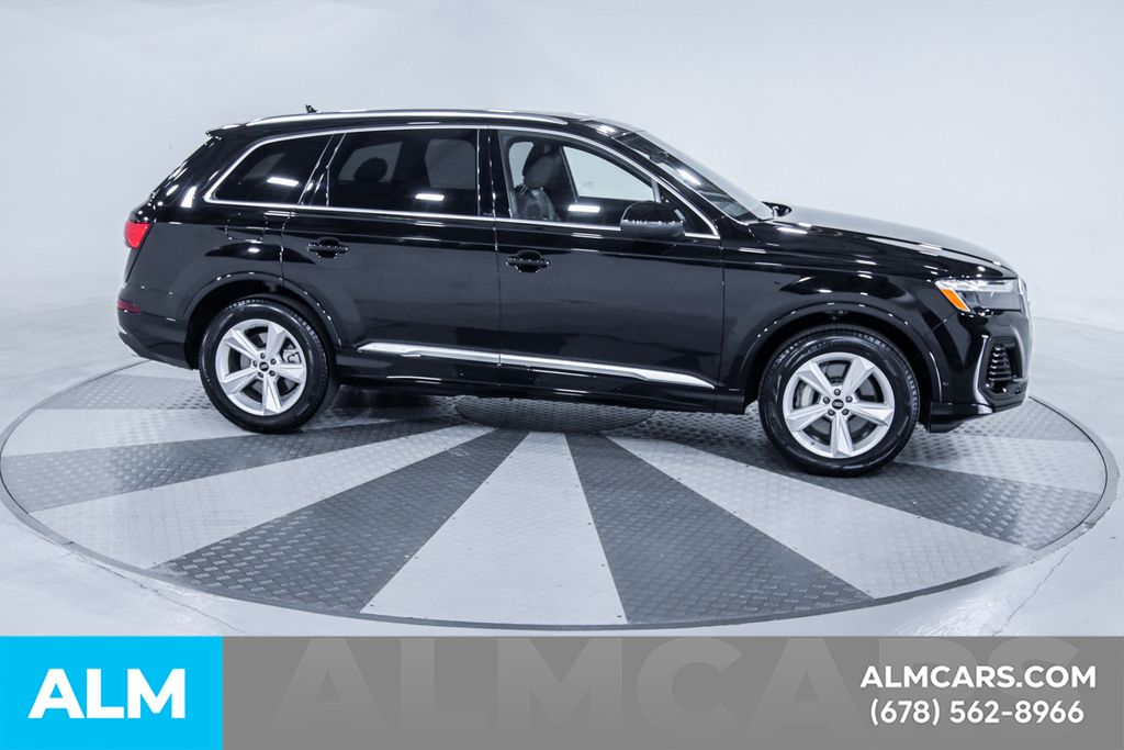 Used 2025 Black Audi 55 Premium image 13