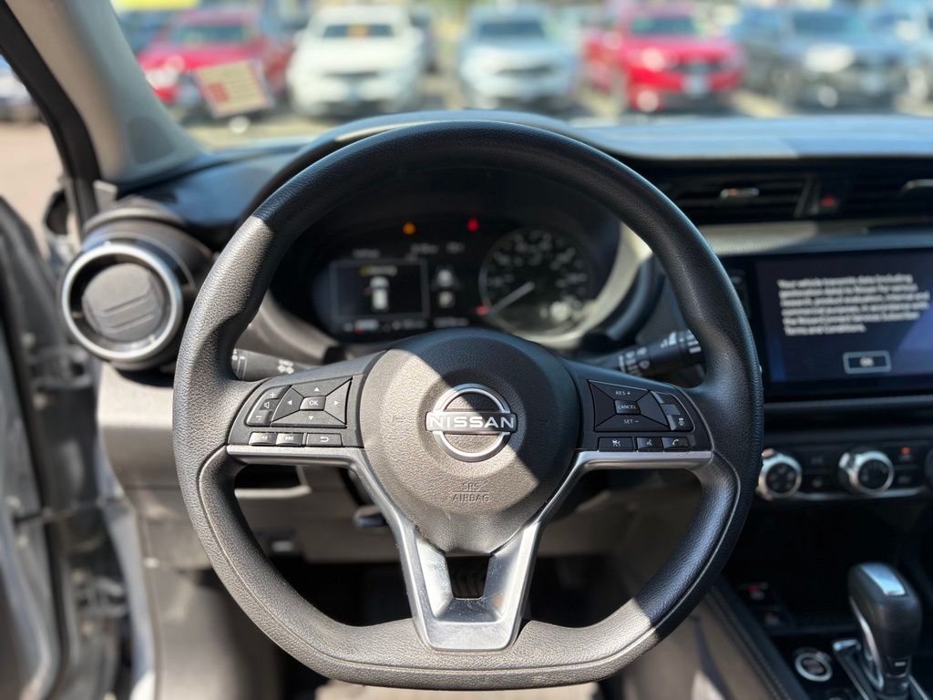 2024 Nissan Kicks SV
