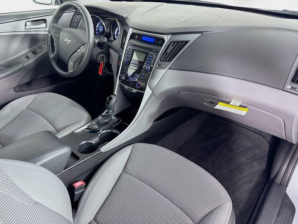 Used Car 2011 Hyundai Sonata  Gls For Sale Under $10,000 In Austin, Texas