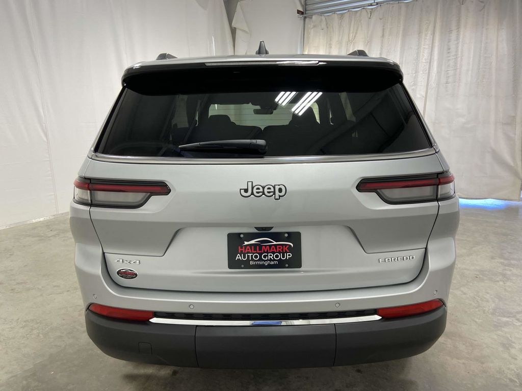 New 2025 Jeep Grand Cherokee L Laredo New 2025 Jeep Grand Cherokee L Laredo