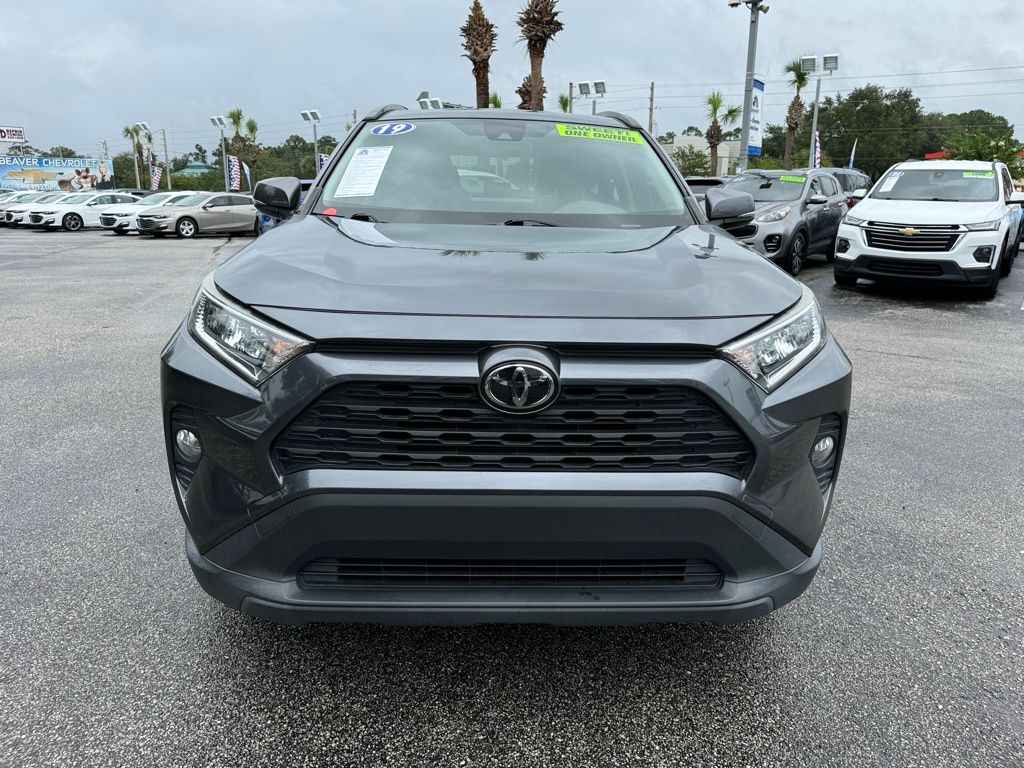 2019 Toyota RAV4 XLE Premium 11