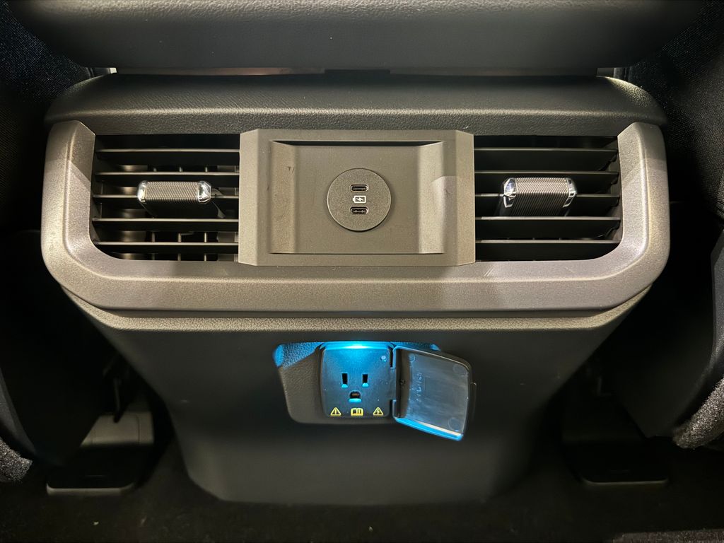 New 2026 White Ford XLT image 30