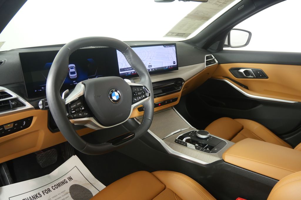 Thumbnail: 2025 BMW 3 Series - 14