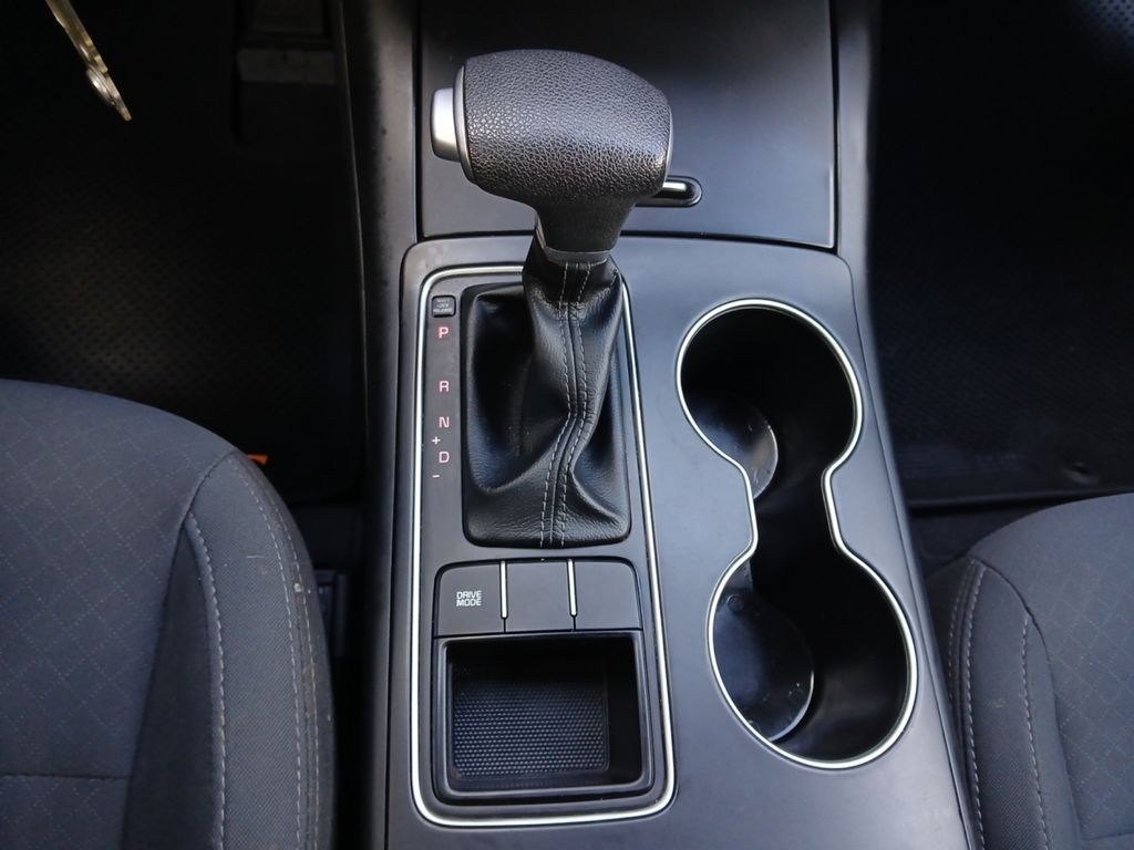 Used Car 2020 Kia Sorento  Lx For Sale Under $15,000 In Austin, Texas