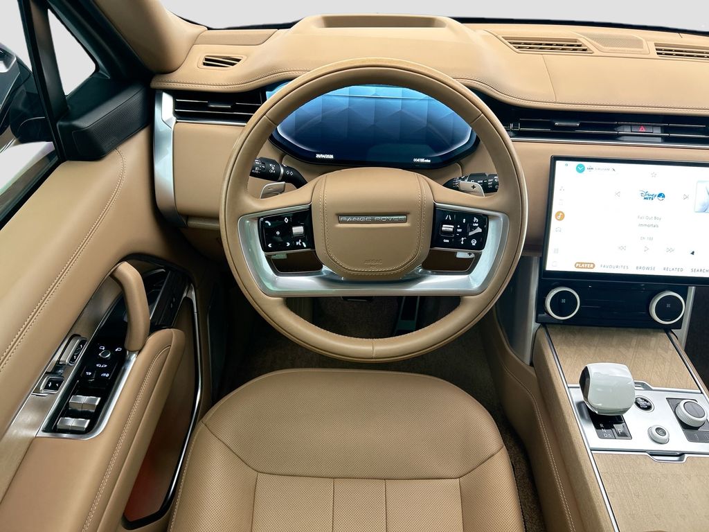 Thumbnail: 2023 Land Rover Range Rover - 10